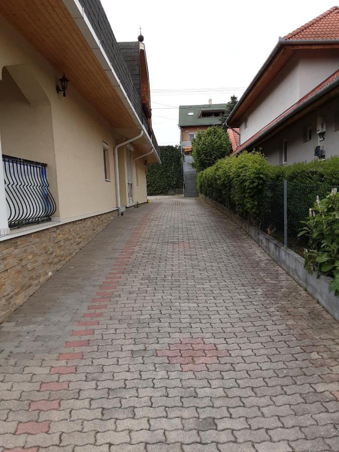 Jozefin apartman Hévíz Exterior foto