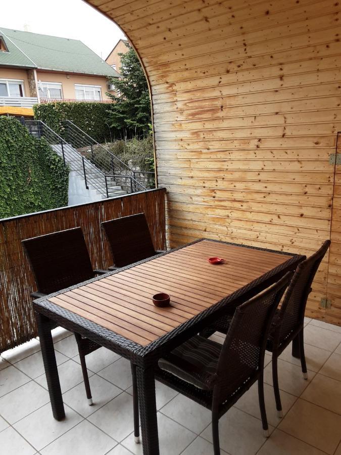 Jozefin apartman Hévíz Exterior foto